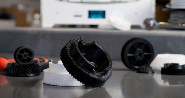 Selective-Laser-Sintering-(SLS)