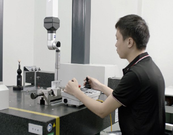 CMM