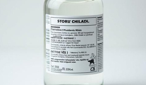 light-sensitive liquid resin